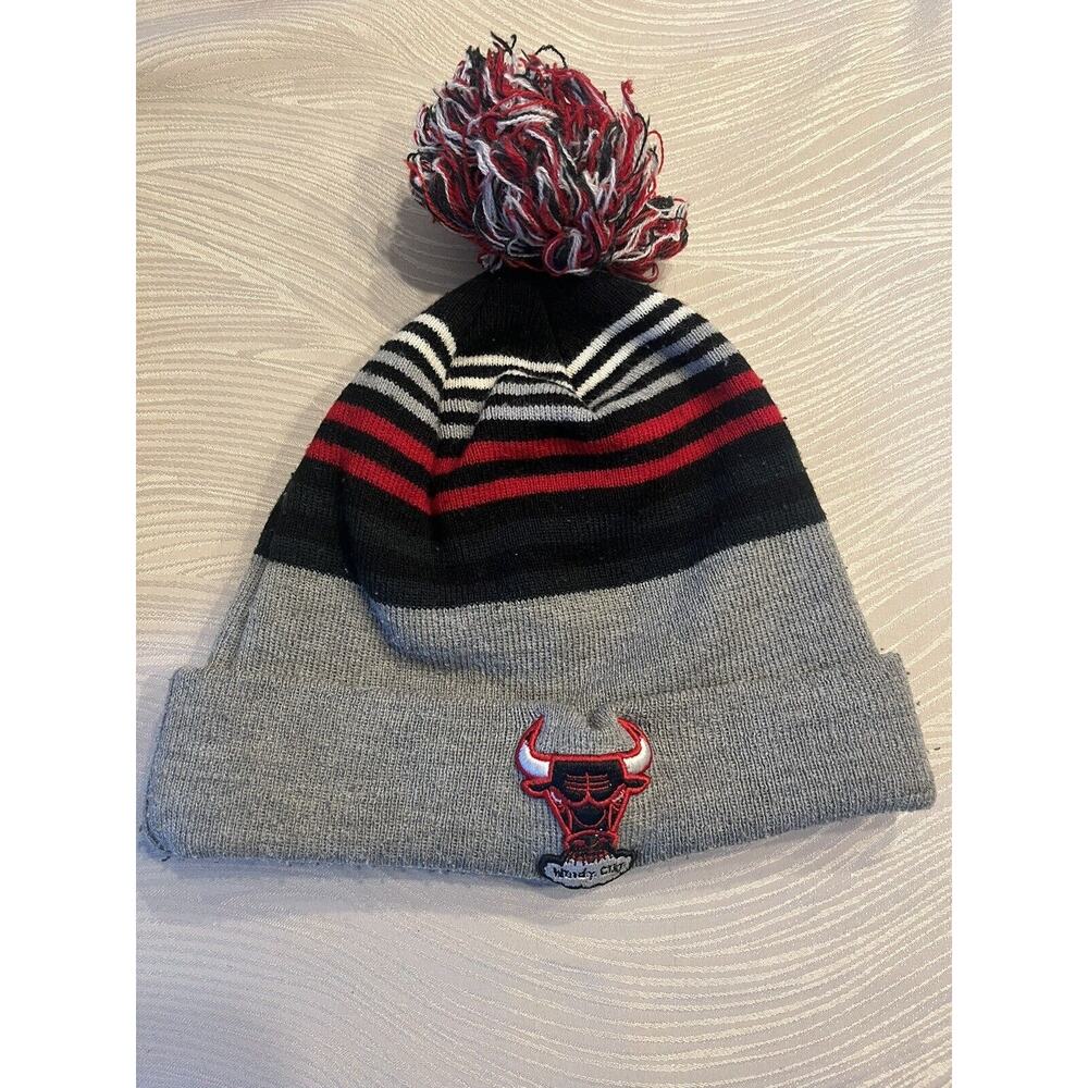 Chicago Bulls New Era Hardwood Classics Beanie Hat - RARE